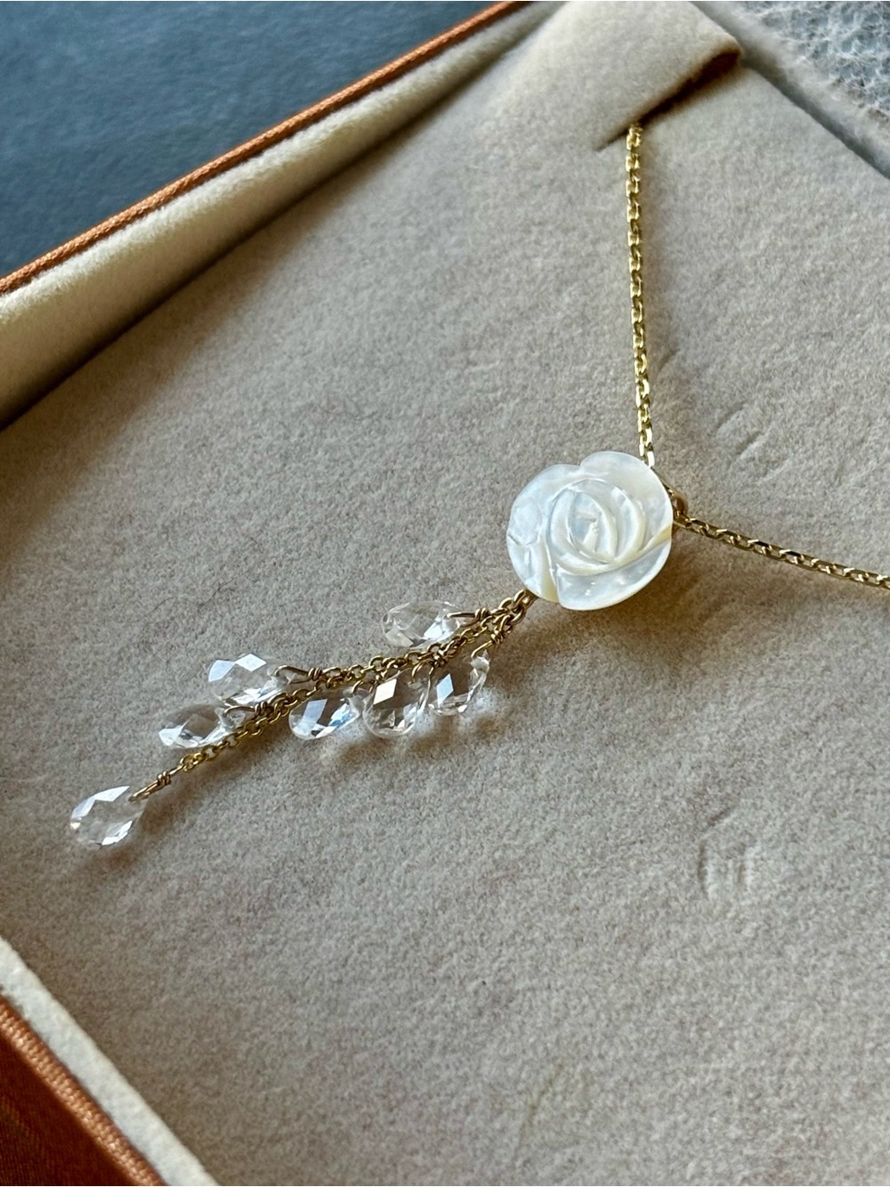 14k Gold Chain Necklace with White Mother-of-Pearl Rose and Crystal Drops